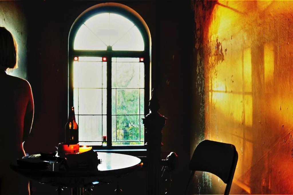 Vintage Bdsm Kinky - Entire 65m2 Space For Up To 6-guests - Fully Equipped Wroclaw